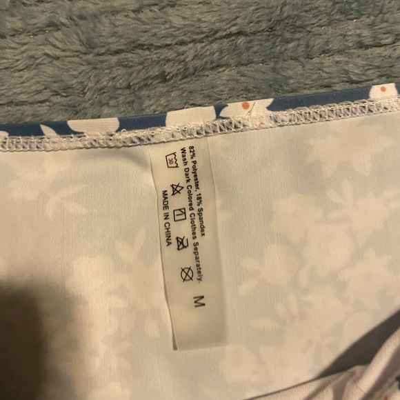 bikini - Picture 2 of 3